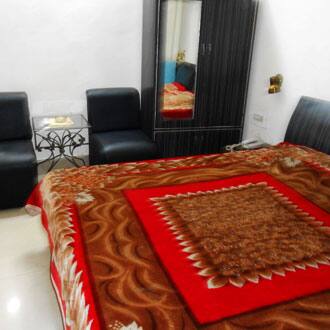 New Karan Hotel, Jammu 3